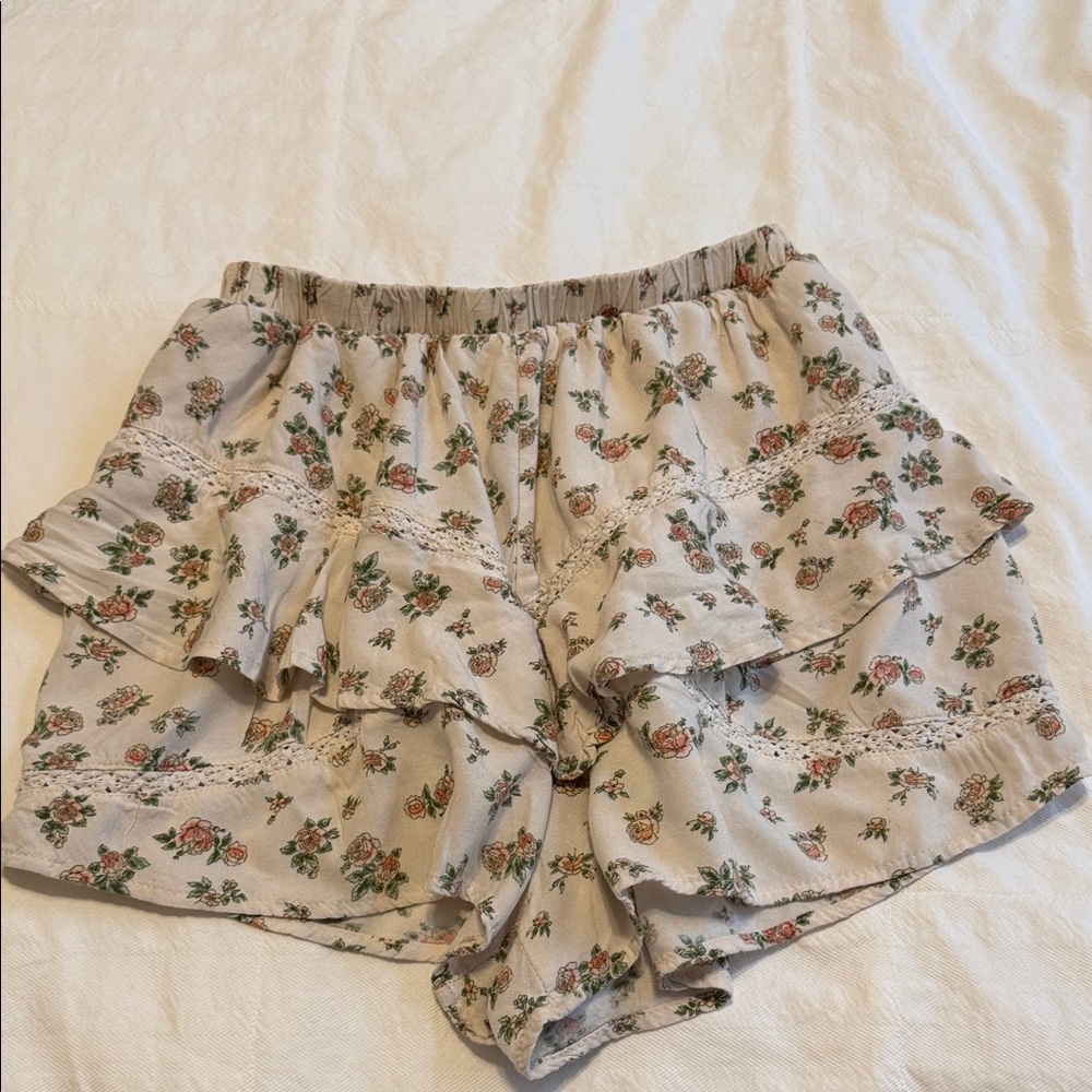 Floral Ruffle Women Shorts